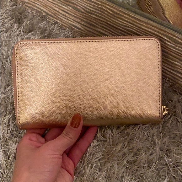 🤎SOLD🤎Tory Burch rose gold wallet - Picture 2 of 5